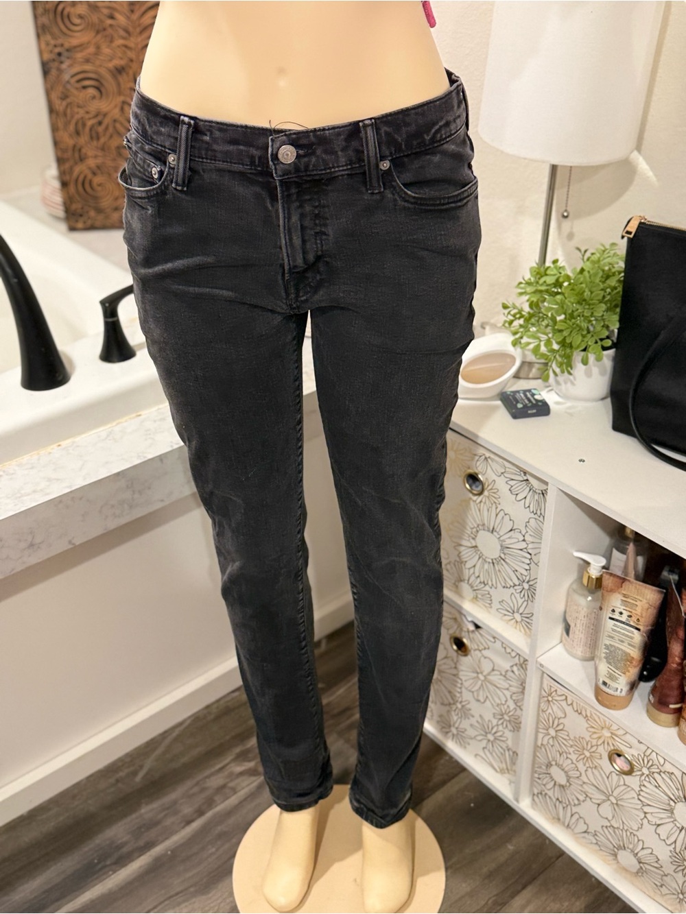 Abercrombie & Fitch Langdon Skinny Jeans – 33x32 🖤